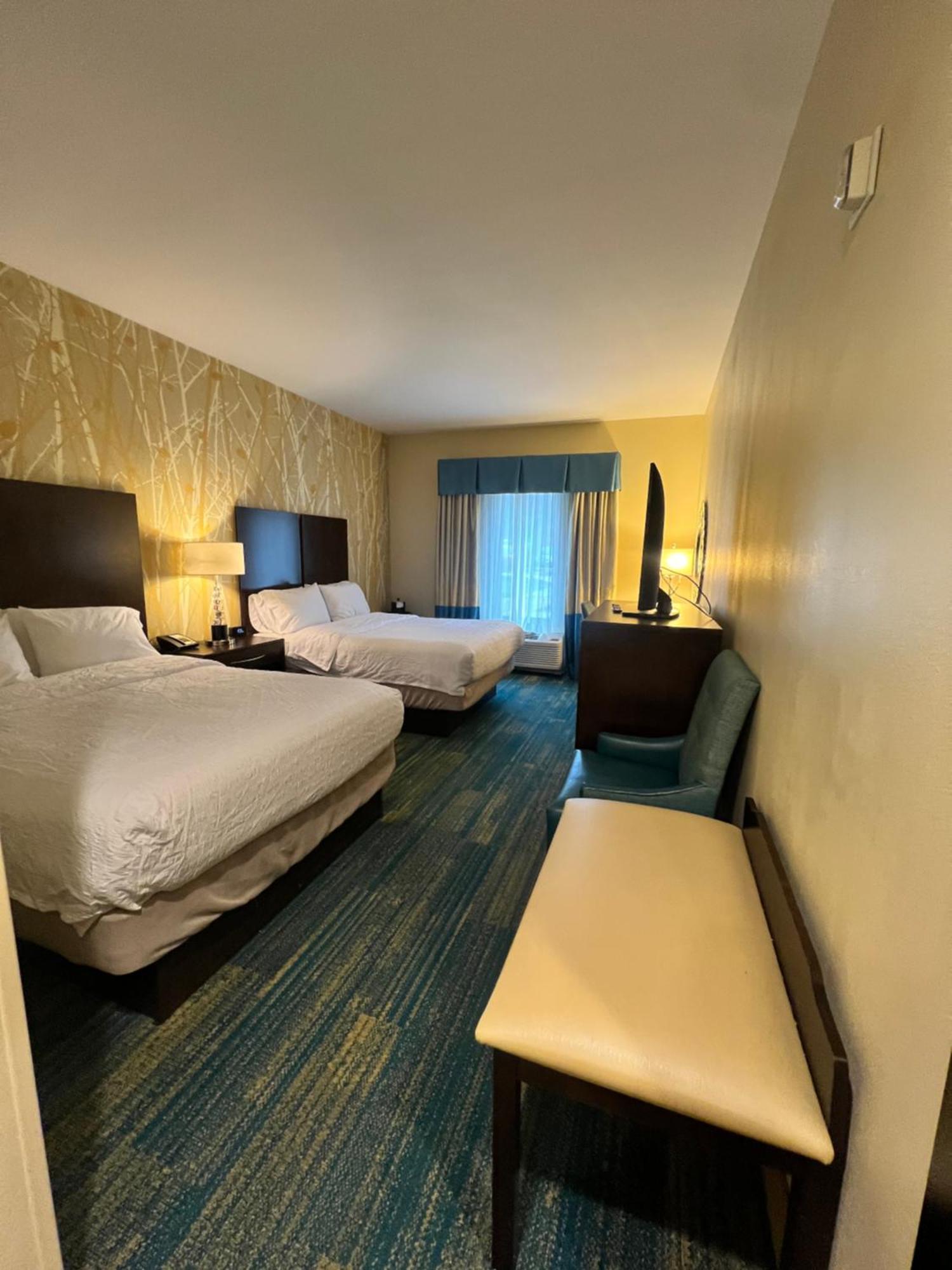 Hampton Inn & Suites Stroudsburg Bartonsville Poconos Exterior foto